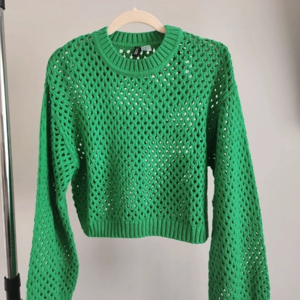 H&M Sweater Green